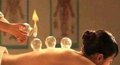中医养生知识 拔罐时常用的体位有4种