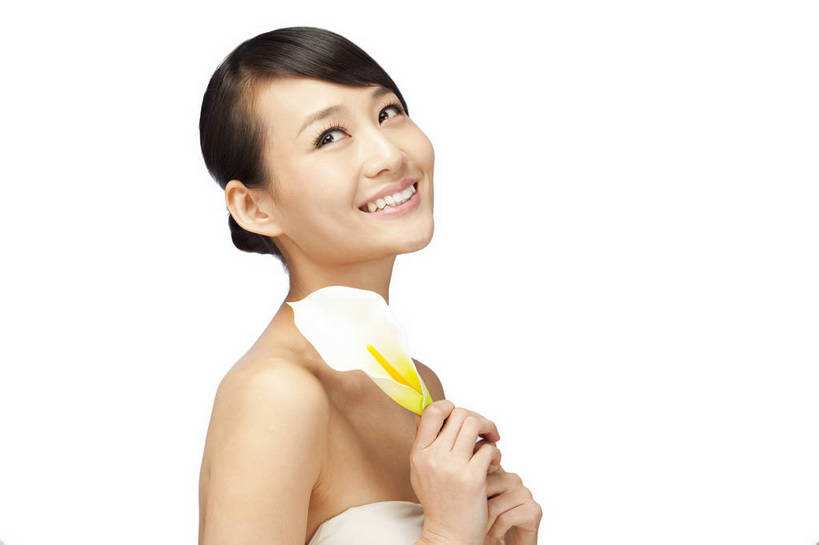 女人这些穴位越揉越健康 越揉越永葆青春