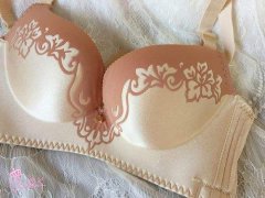 内衣一星期洗一次就好? 女性穿内衣六大误区