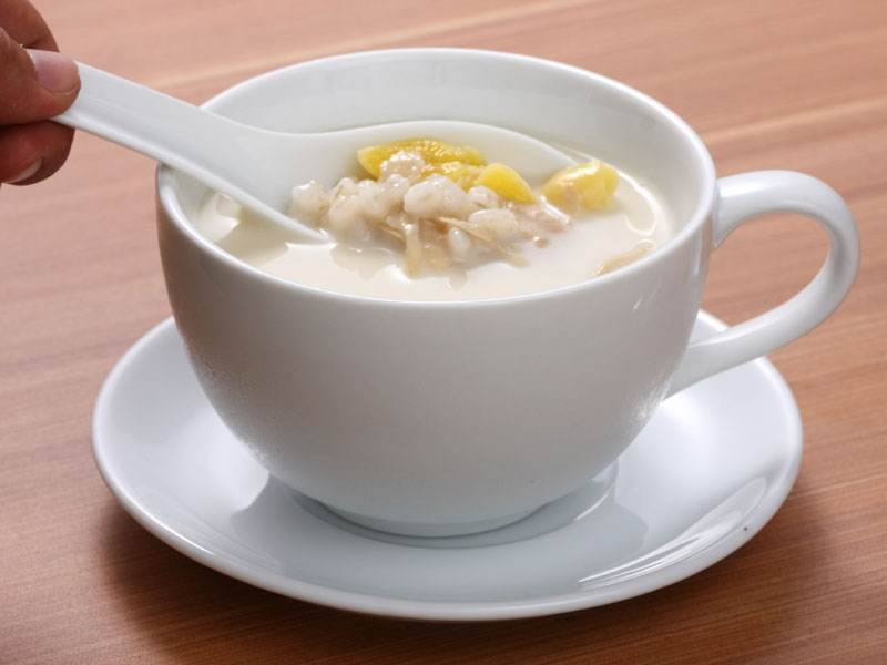 女性抗衰老吃什么  四款食谱让肌肤恢复光滑嫩白